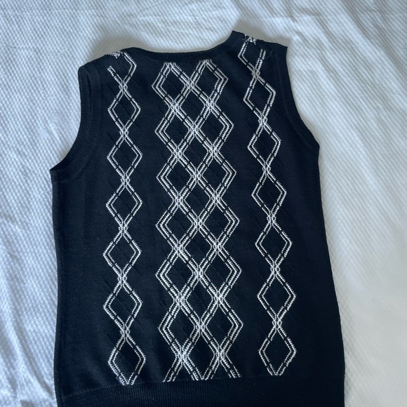 Brooks Brothers Wool Black Sleeveless Top Vest with White Geometric Pattern - Picture 5 of 6